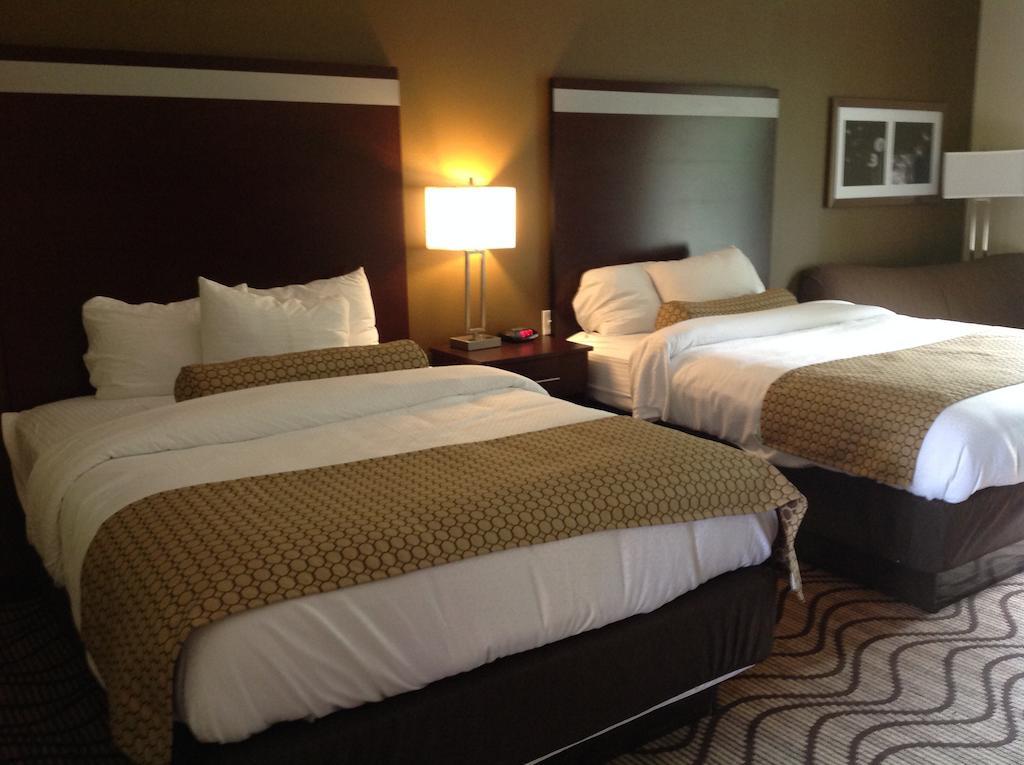 Executive Inn And Suites Jefferson Room photo