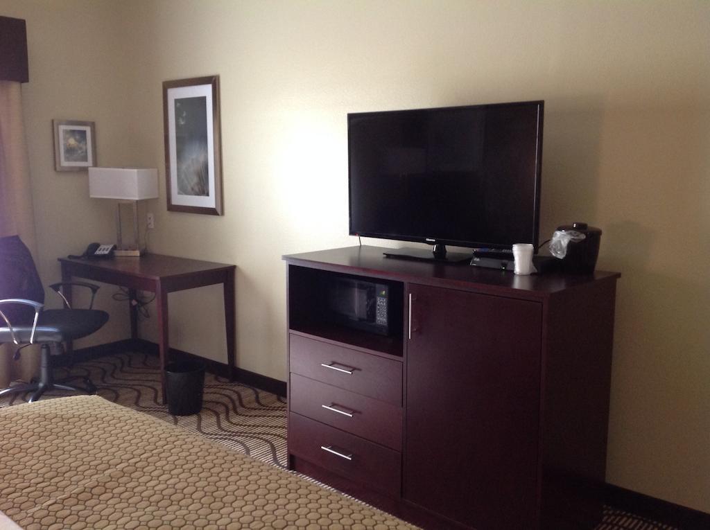 Executive Inn And Suites Jefferson Room photo
